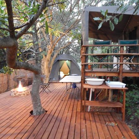 Hotel Woodcutter'S Bush Camp At The Old Trading Post Wildernis Exteriér fotografie