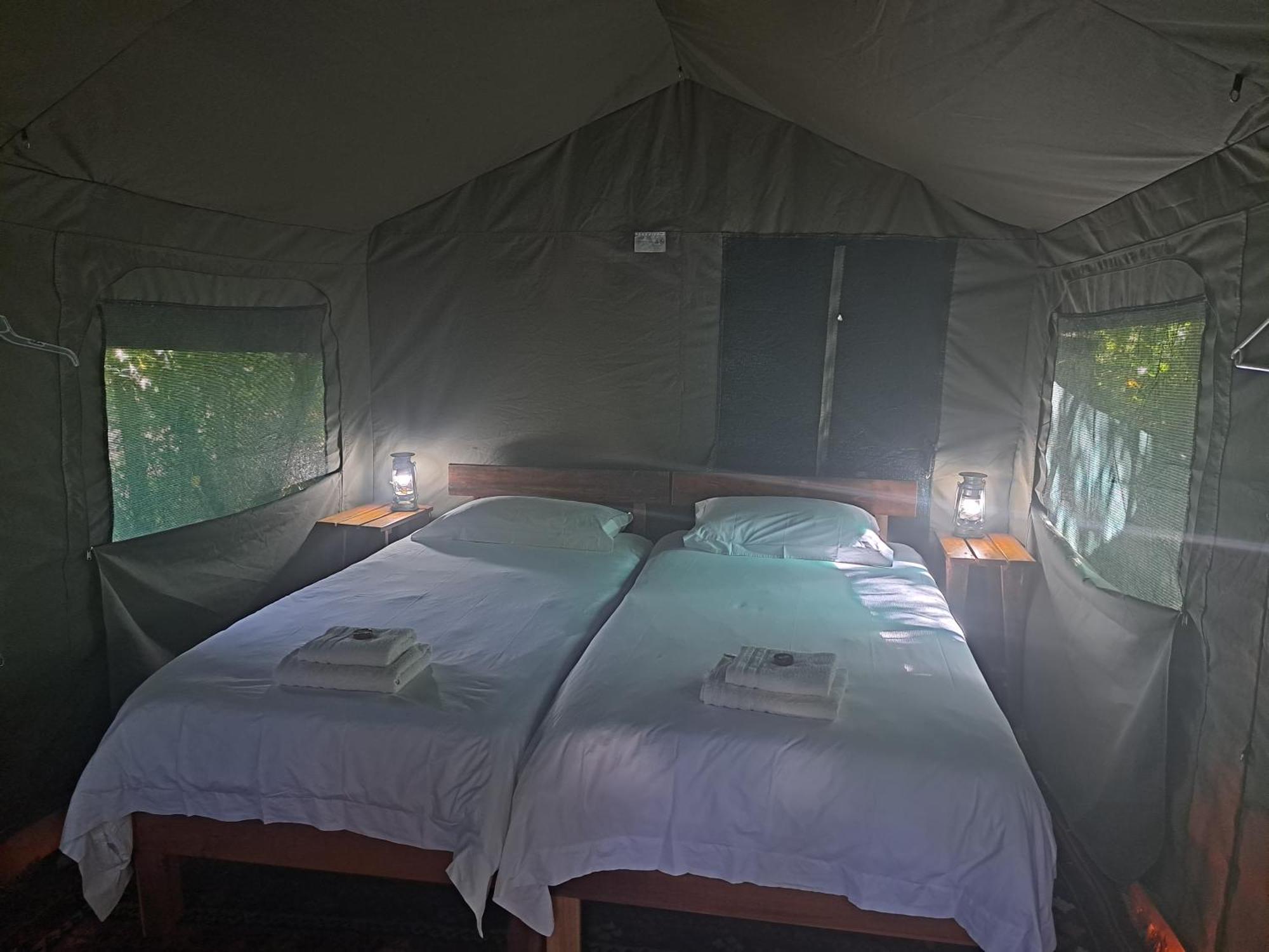 Hotel Woodcutter'S Bush Camp At The Old Trading Post Wildernis Exteriér fotografie