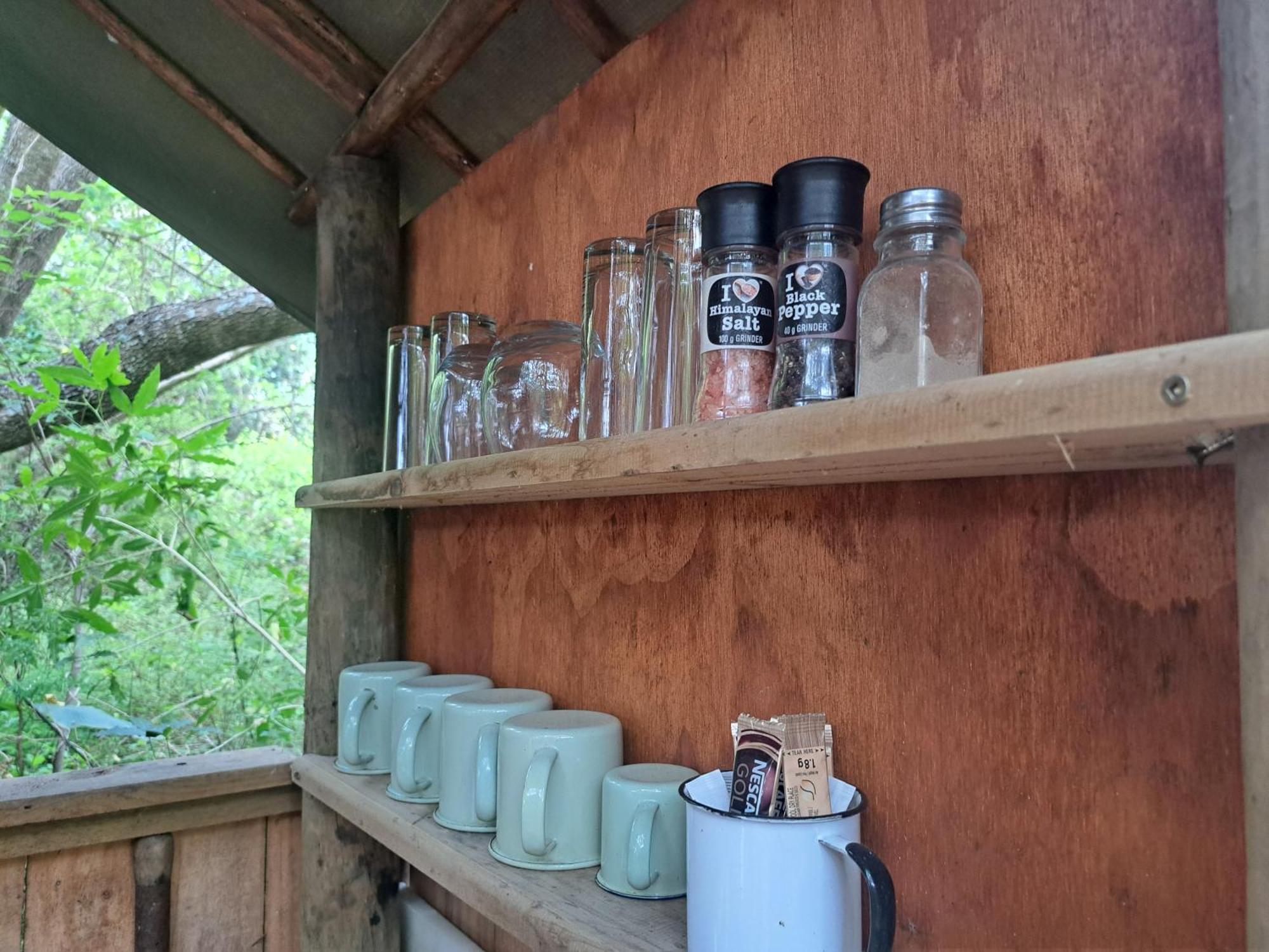 Hotel Woodcutter'S Bush Camp At The Old Trading Post Wildernis Exteriér fotografie